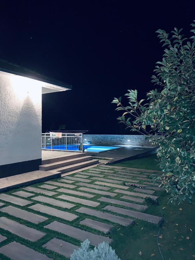 Holiday Home Endi Unesic Экстерьер фото